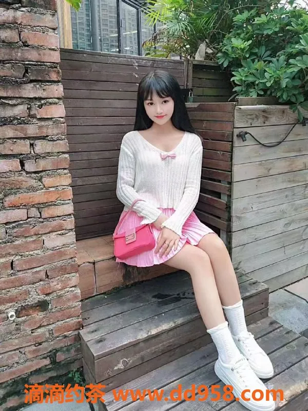 中山楼凤-中山小榄泰丰精品酒店服务 350快餐+450洗吹做