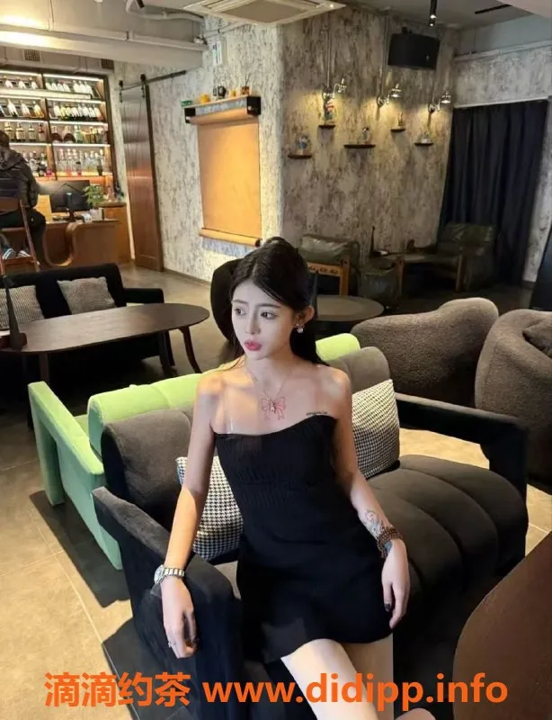 无锡楼凤-梁溪嫩妹少女三点粉，雪白皮肤伴浴服务