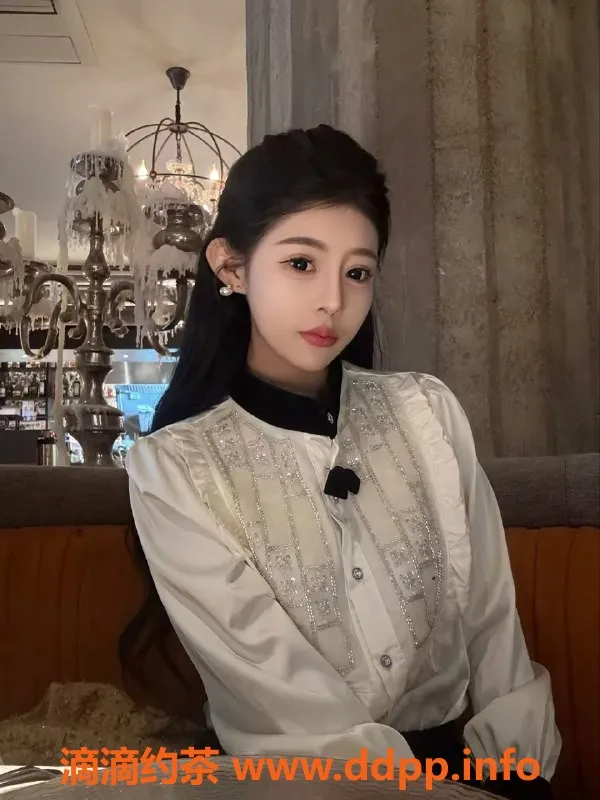 无锡楼凤资源信息,锡山铂金岛05超嫩少女 可陪浴调情