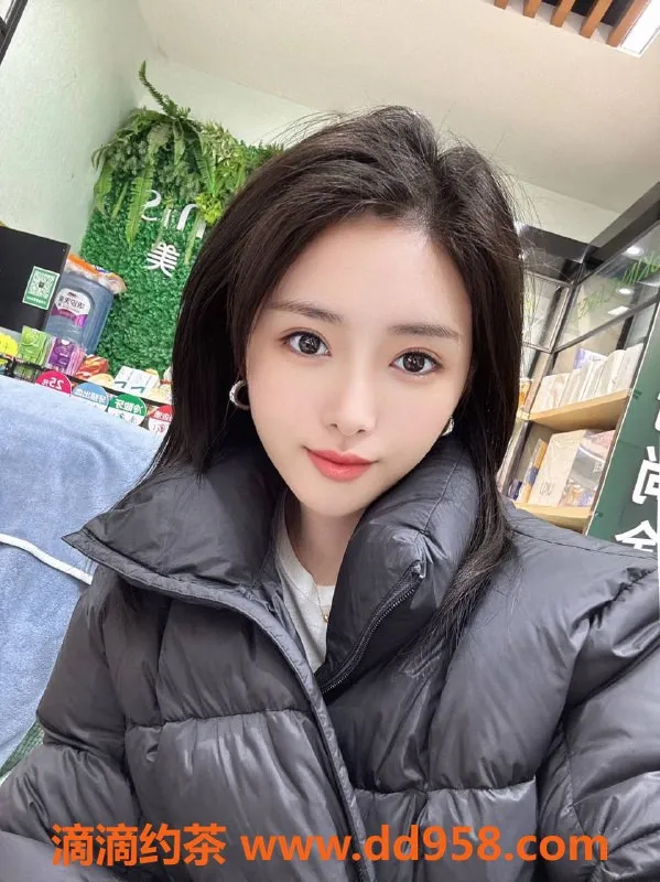 温州楼凤资源信息,温州小雨，164cm清纯美少女，服务多样