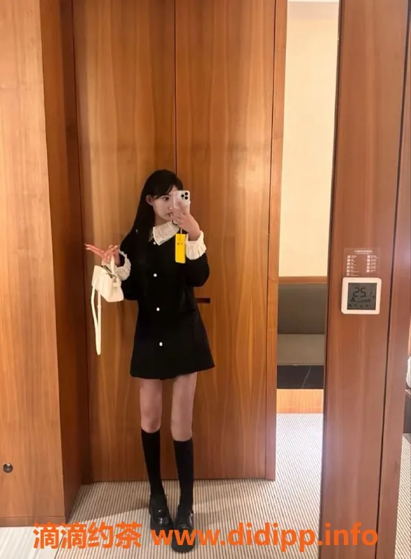 无锡楼凤资源信息,梁溪顶级少女，177大长腿，三点粉皮肤