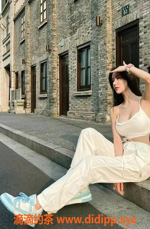 深圳外围资源信息,卿奢二千元以上嫩妹约会服务