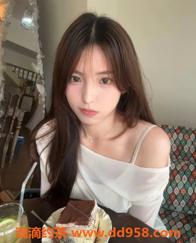 南通楼凤资源信息,南通萌萌，19岁，165cm，95斤，优质服务