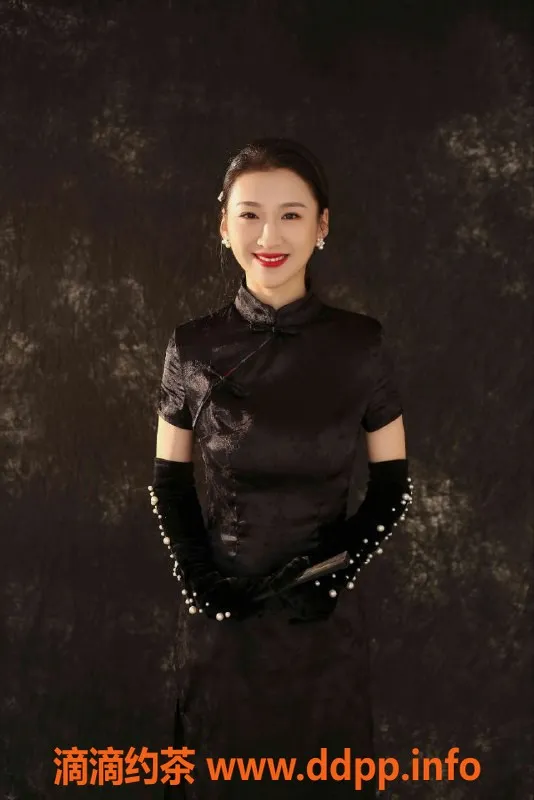 北京楼凤-丰台大红门益达，23岁D罩杯妹子，1500p起