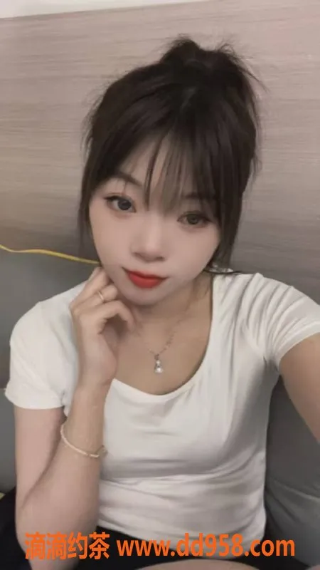 中山楼凤-古镇魅力小姐，快餐300元，洗吹做400元