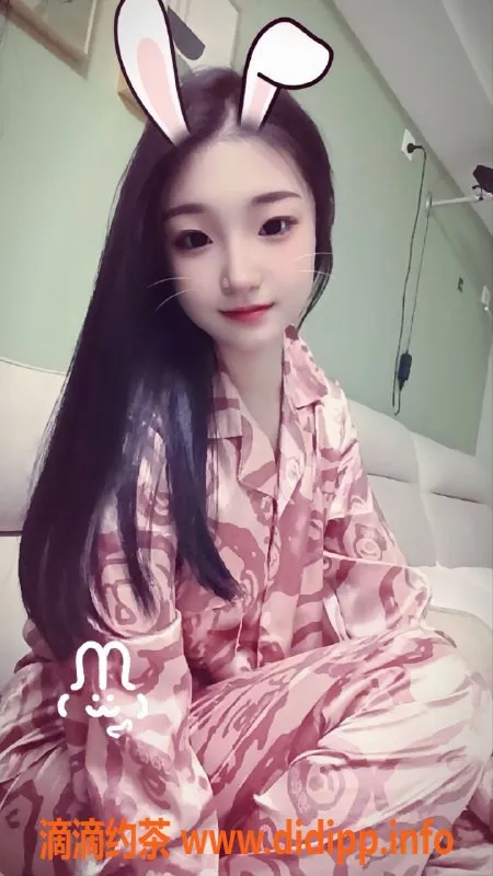 无锡楼凤资源信息,梁溪东岭06超嫩少女，肌肤白皙水嫩