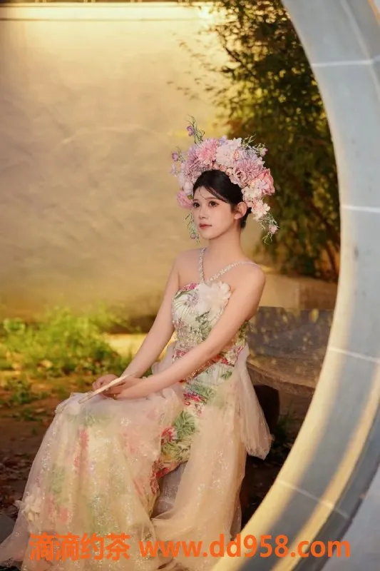 无锡楼凤-锡山绿地乐和城05少女，超长腿 亲密服务