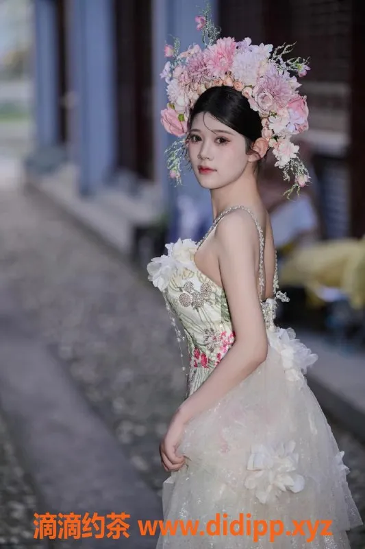 无锡楼凤-锡山绿地乐和城05少女，超长腿 亲密服务