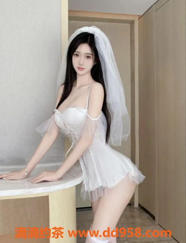 无锡楼凤-滨湖万达04超嫩大熊少女，肤白貌美可口爆