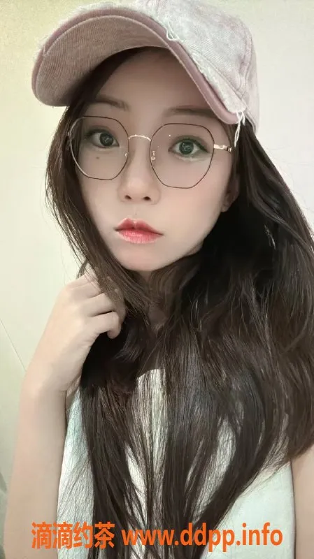 中山楼凤-西区年轻美女，300快餐，400洗吹做