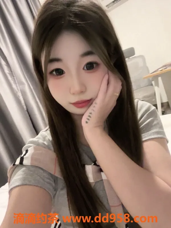 无锡楼凤资源信息,锡山长泰御园06极品少女 把妹必看