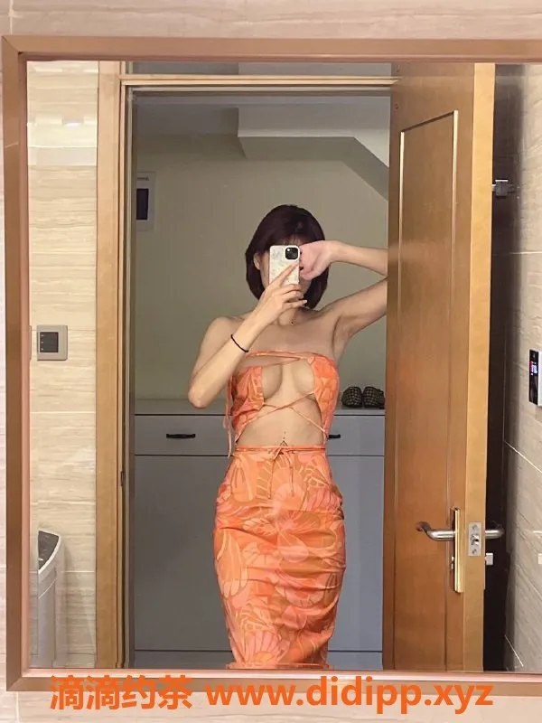 深圳楼凤-深圳福田退役空姐，1200元起，服务好性格佳