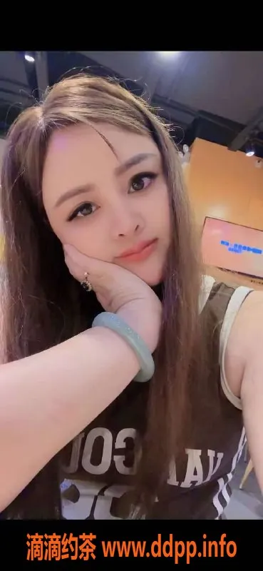 中山楼凤-港口高颜值小姐，300起服务体验