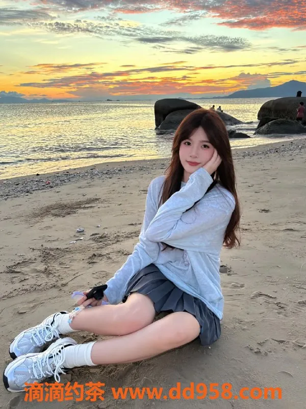 无锡楼凤-梁溪白金19岁萝莉，陪浴服务超赞