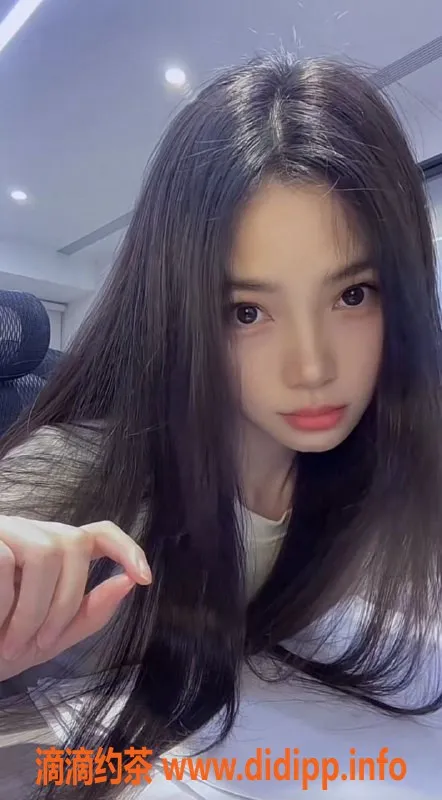 无锡楼凤资源信息,梁溪东岭04超嫩大圈 三点粉服务体验