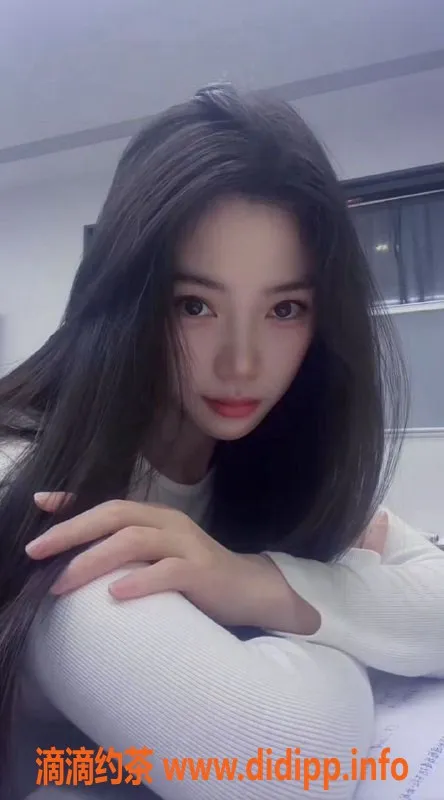 无锡楼凤-梁溪东岭04超嫩大圈 三点粉服务体验