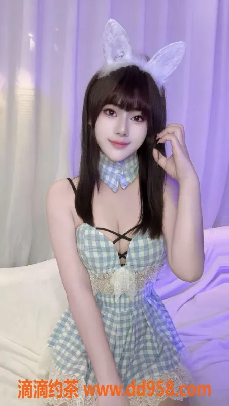 中山楼凤-中山坦洲高颜值兼职！450洗吹650全套服务