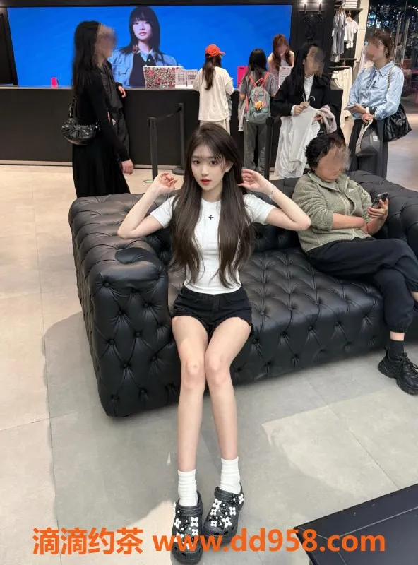 无锡楼凤-惠山超嫩少女，清纯正点，花式服务齐全