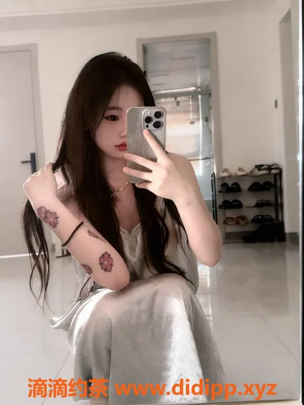 杭州楼凤资源信息,上城区嫩妹依诺，900元起陪浴服务