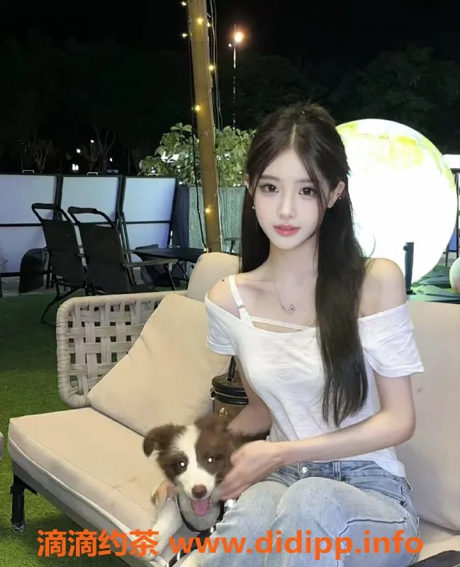 无锡外围-滨湖万达顶级少女，三点粉服务体验