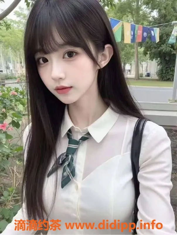 无锡楼凤资源信息,梁溪07高素质少女，粉嫩可爱，陪浴服务