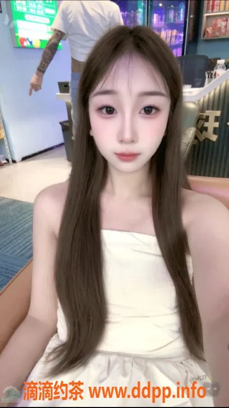 无锡楼凤-锡山超嫩娇小可爱少女，69元尽享陪浴服务