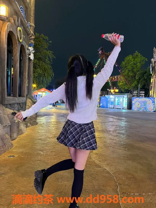 中山楼凤-优质服务中山古镇19岁悦悦，165cm C杯