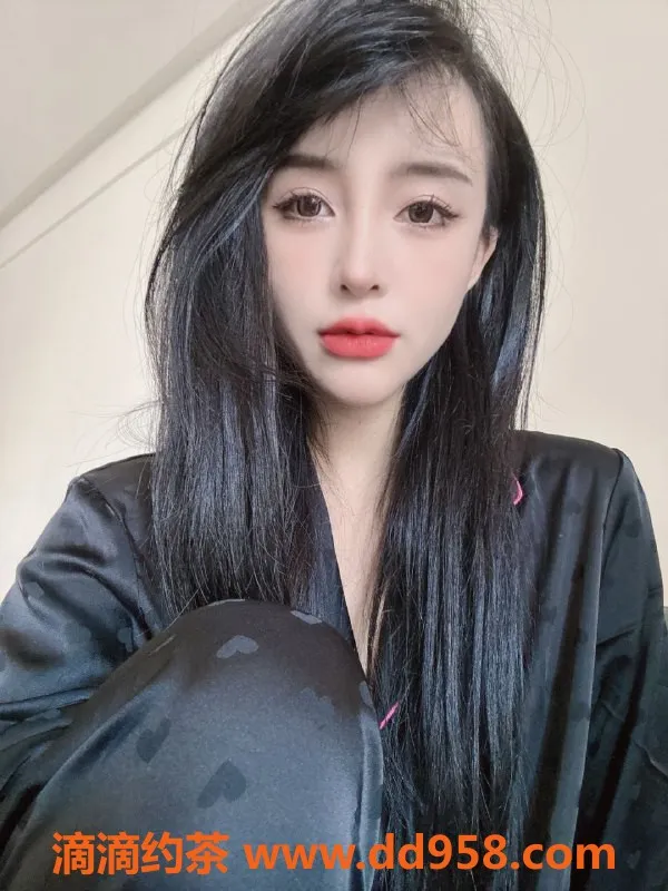 惠州楼凤-大亚湾舒心，26岁，身高166，550p服务，制服丝袜