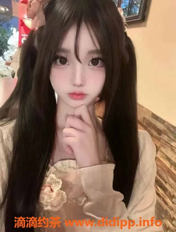 无锡楼凤-梁溪超嫩萝莉JK嫩妹 三点粉服务