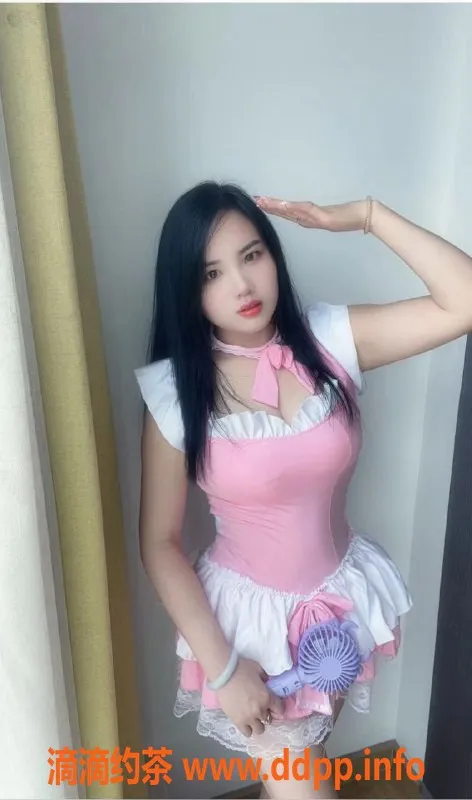 广州楼凤-广州白云雪雪，400元私密服务，等你来体验！