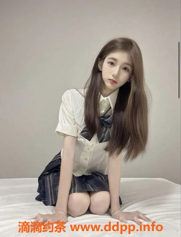 无锡楼凤-滨湖万达08超嫩学妹，伴你畅游