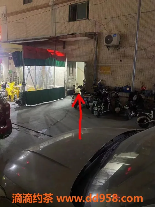 中山楼凤-中山西区美女，300快餐+400洗吹服务