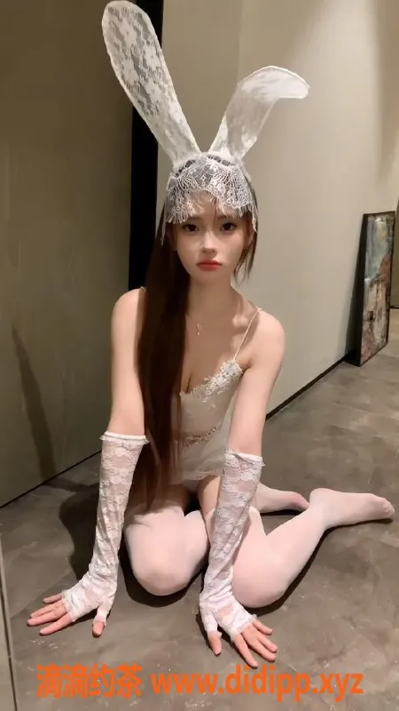 无锡上门服务-惠山顶级少女，69口爆、乳交等多种服务