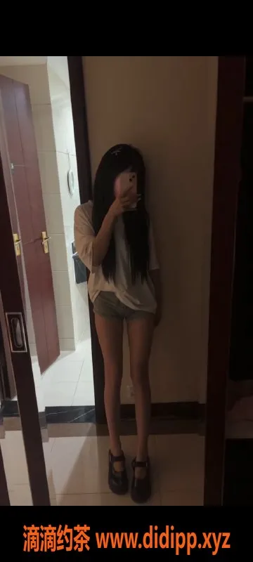 无锡楼凤-锡山超嫩萝莉酱，娇小可爱，69元体验