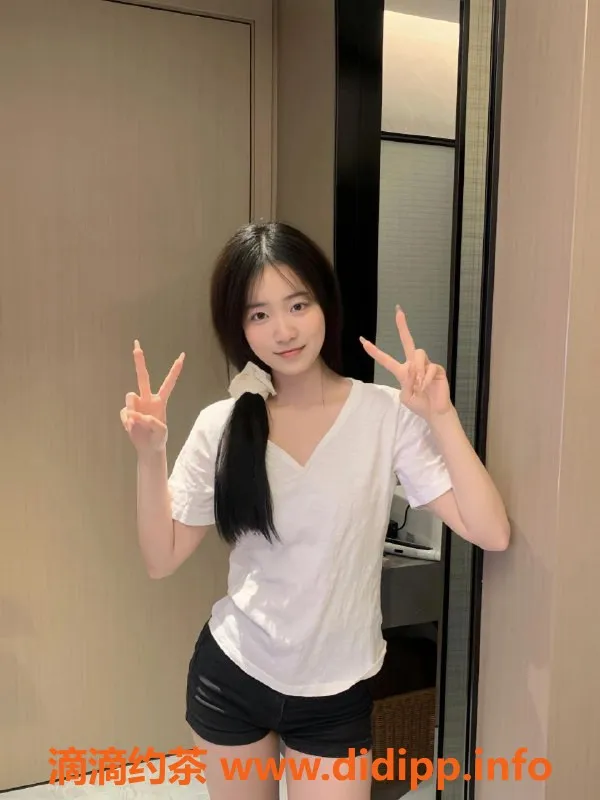 无锡楼凤-梁溪雅悦06超嫩白，水多嫩滑诱人服务