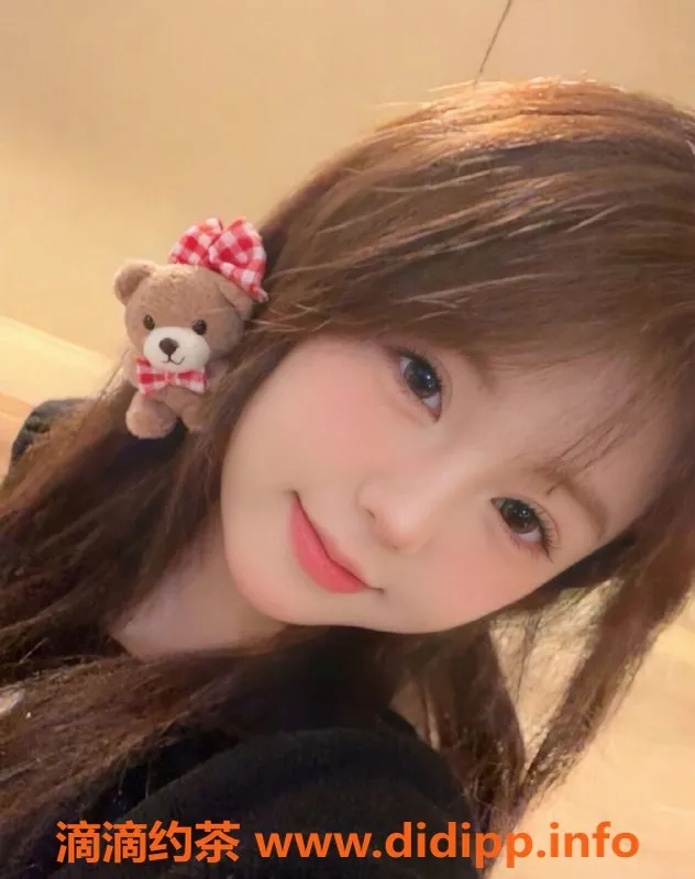 无锡楼凤资源信息,梁溪优族08超嫩少女，清纯可人陪浴调情