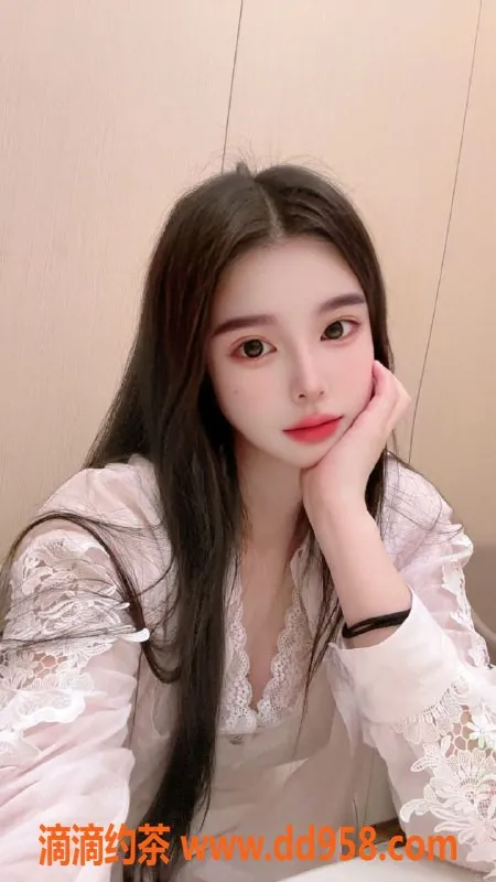 无锡外围-惠山天一公馆04超嫩大圈，天然E，69服务等你来体验！