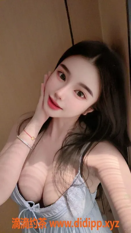 无锡外围-惠山天一公馆04超嫩大圈，天然E，69服务等你来体验！