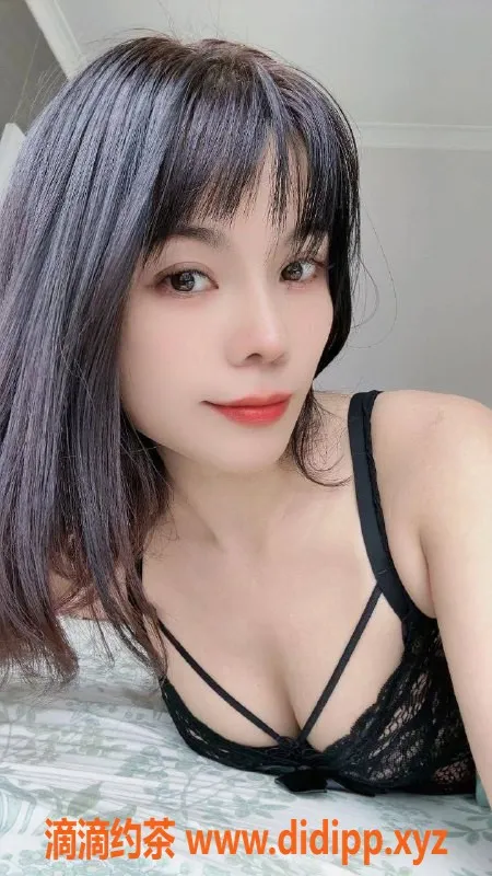 成都楼凤-青羊区少妇车098，课时费5p，服务超赞！