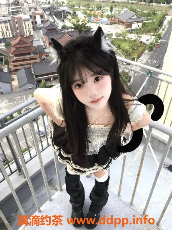 无锡楼凤-梁溪超嫩萝莉酱，皮肤雪白，服务超丰富