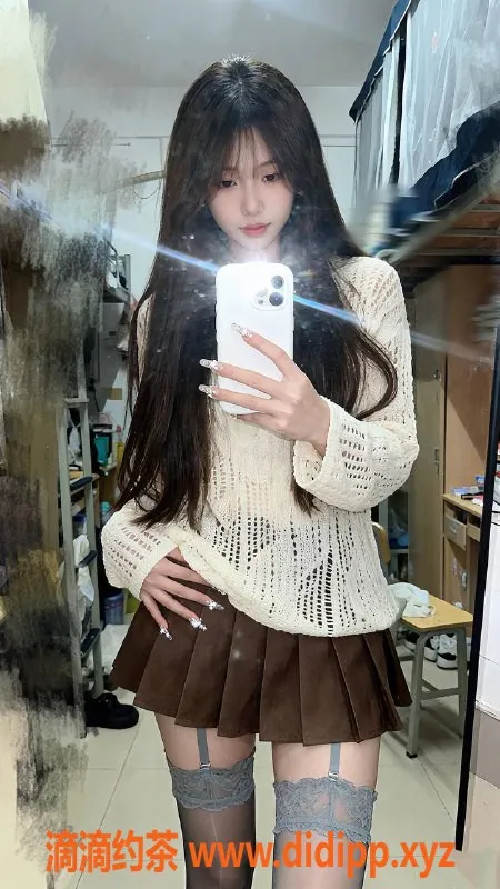 南通楼凤-南通哆来咪，165cm，19岁，85C青春靓女