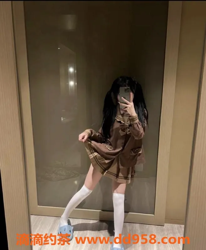 无锡楼凤-梁溪区小萝莉，148cm萌态可掬，1200元起