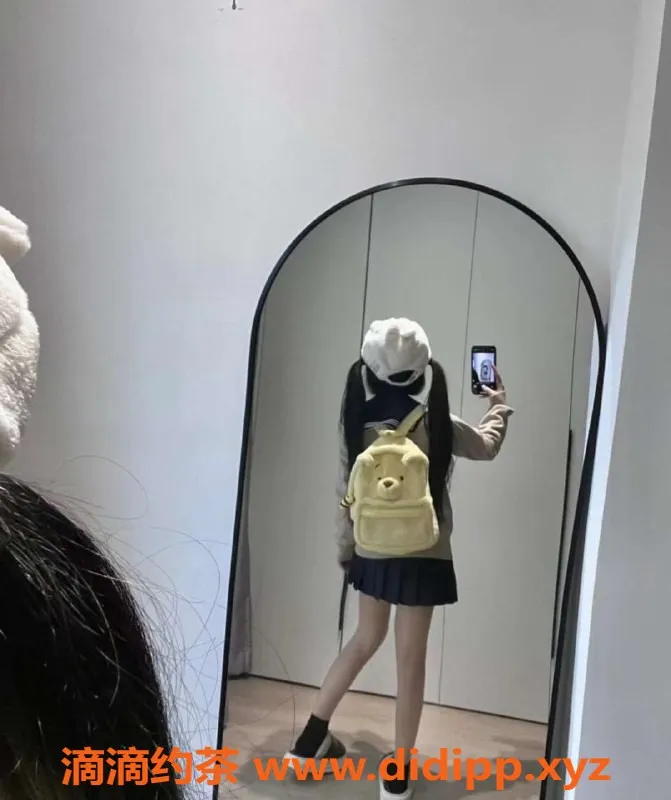 无锡楼凤资源信息,梁溪区小萝莉，148cm萌态可掬，1200元起