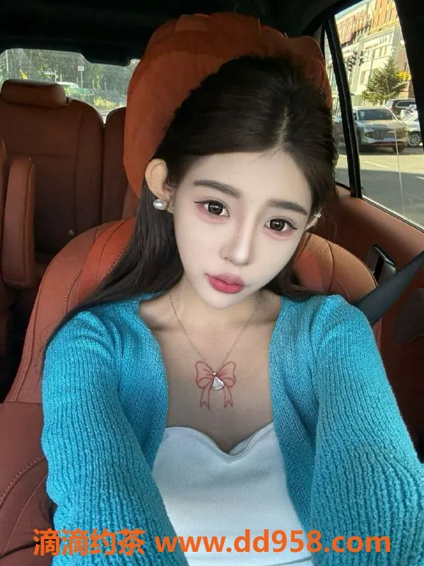 无锡楼凤-锡山06小骚货，肤白貌美热情服务