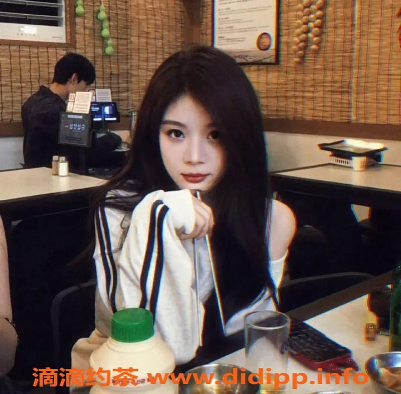 杭州楼凤-杭州月亮御姐，颜值超高，服务贴心