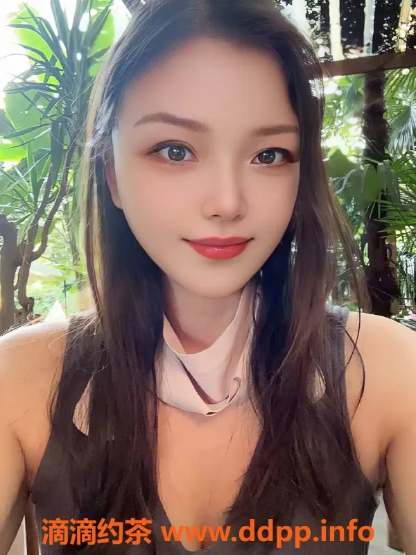 成都楼凤-武侯区雪梨，大奶少妇，6P服务，超值体验！