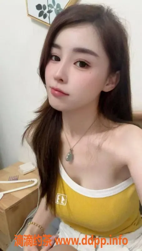 中山楼凤-坦洲小姐，洗吹450，全套650，真不错！