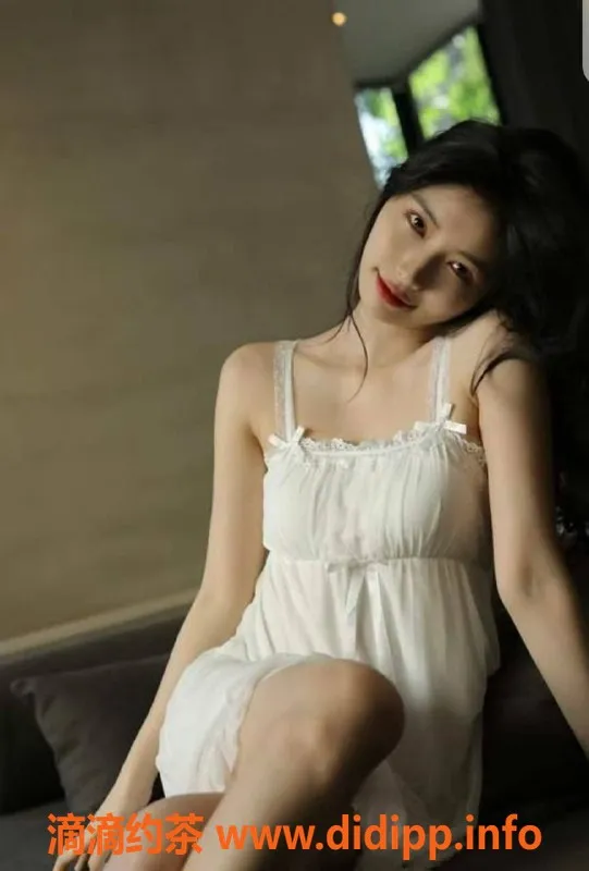 中山楼凤-古镇小姐，300快餐400洗吹服务，快来体验！