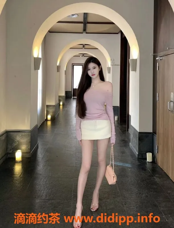 中山楼凤-坦洲洋妞，450洗吹，650全套服务