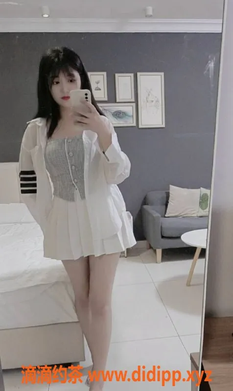 长沙楼凤-雨点，雨花区25岁，约6p，鸳鸯浴服务